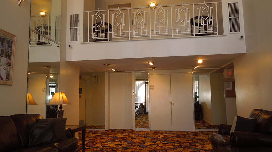 Imperial Manor III Apartments lobby with elevator