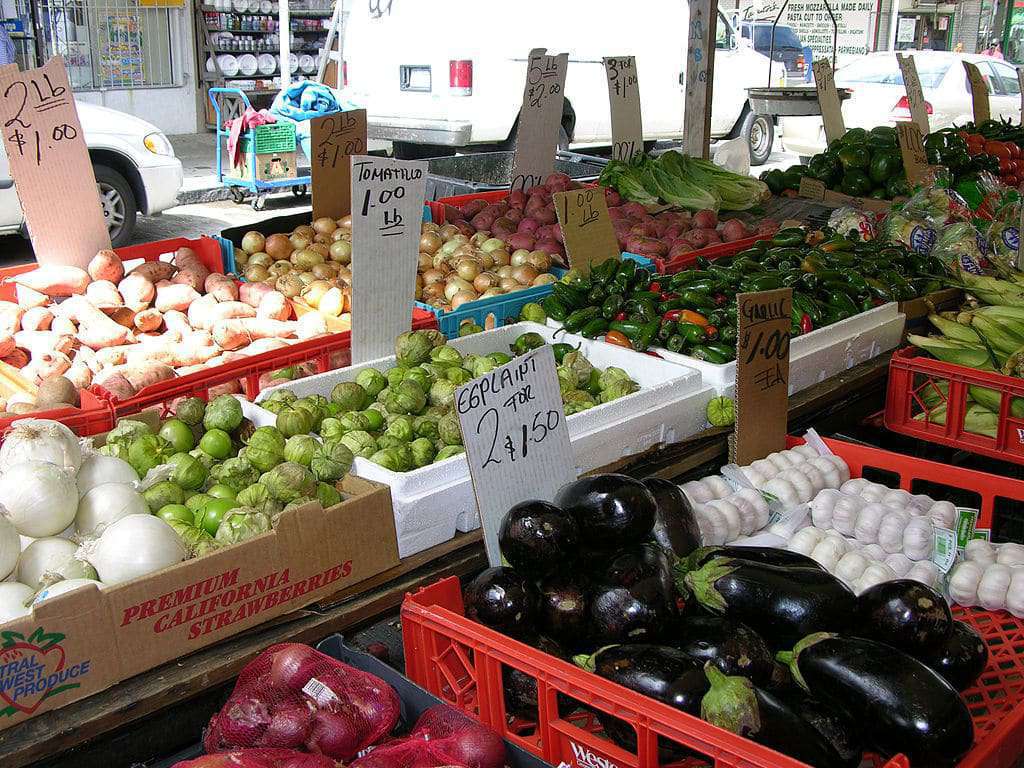 Onde fazer compras locais na Filadélfia | 9th Street Mercado Italiano | phillyaprententals. com