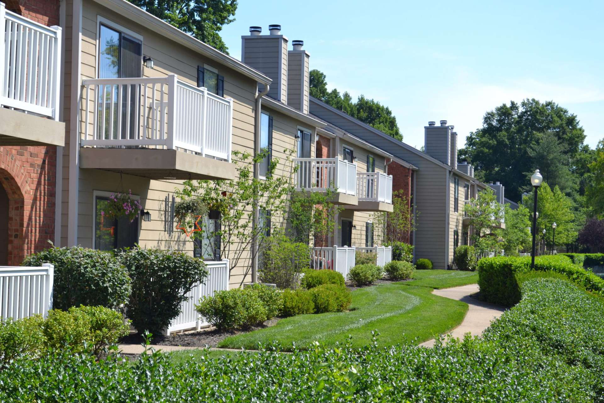 apartment complex representing unit vs. apartment