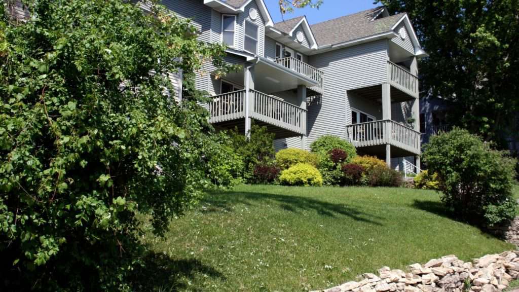 landscaping greenery at apartment complex