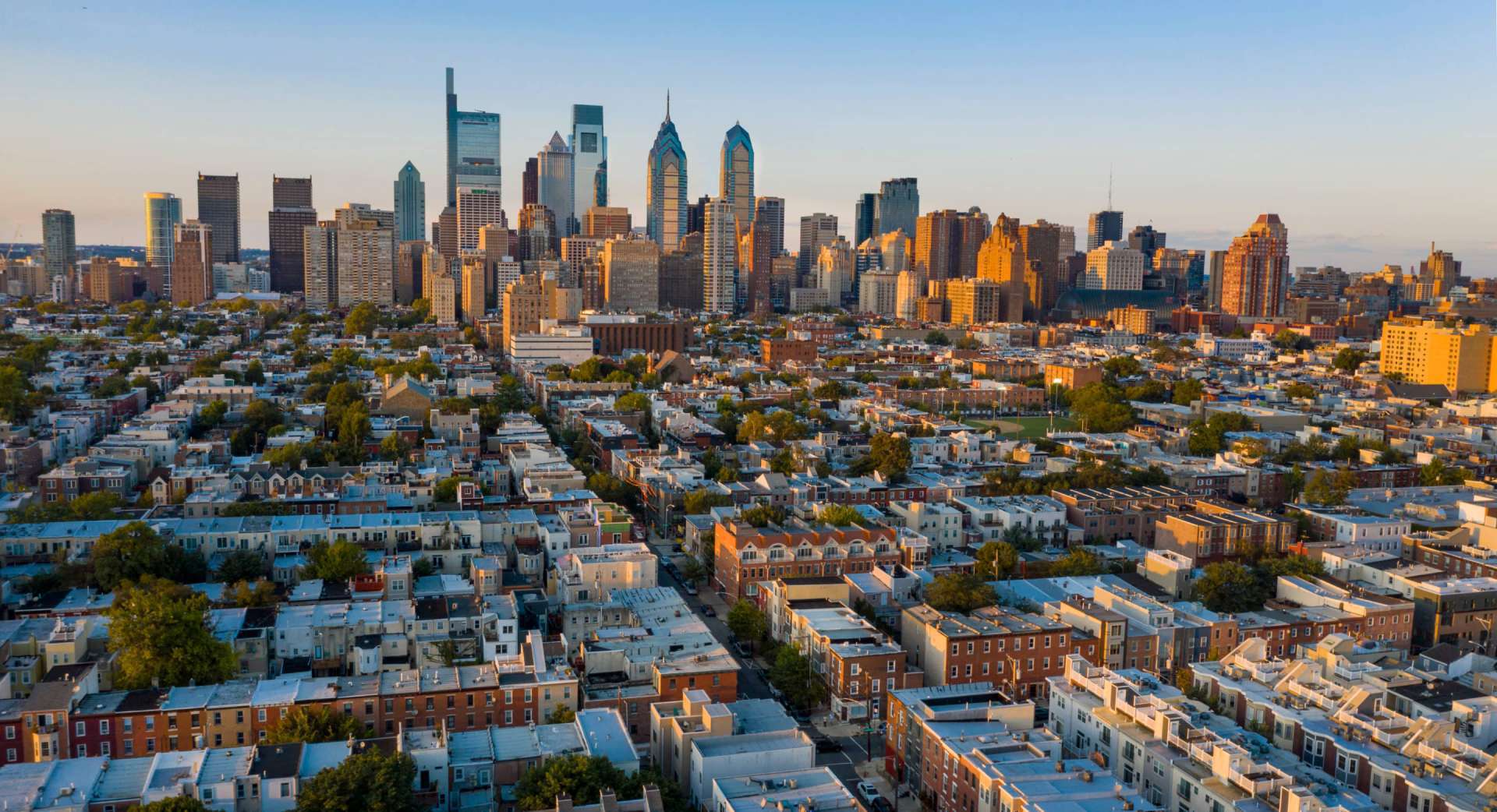 Philadelphia'da Yaşamak New York'a Göre Daha mı Ucuz? | Philadelphia manzarası | www.phillyaprentals.com