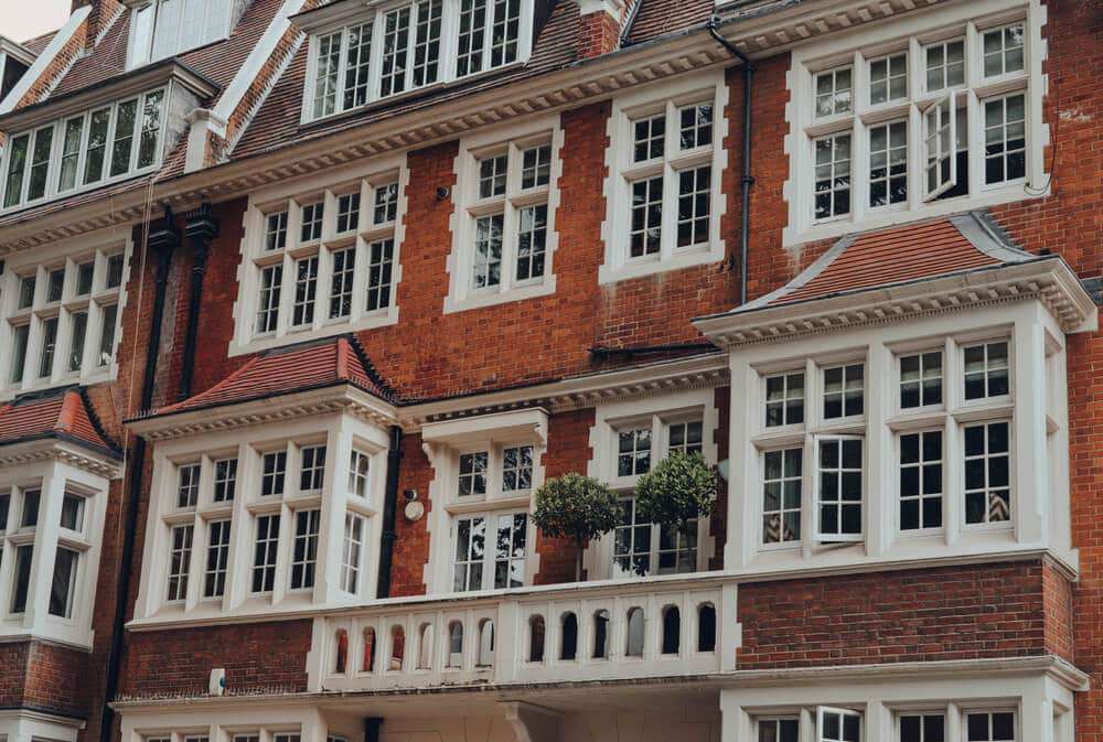 Edificio de apartamentos de lujo en Kensington, Londres, Reino Unido | www.phillyaptrentals.com