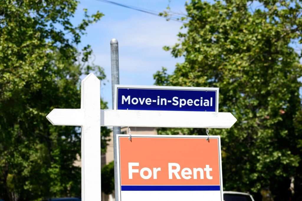 What is a Rent Concession | move in special sign | www.phillyaptrentals.com 