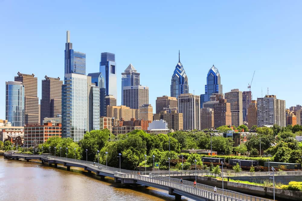 Είναι ακριβό το ενοίκιο στη Φιλαδέλφεια; | Philadelphia Skyline | www.phillyaptrentals.com